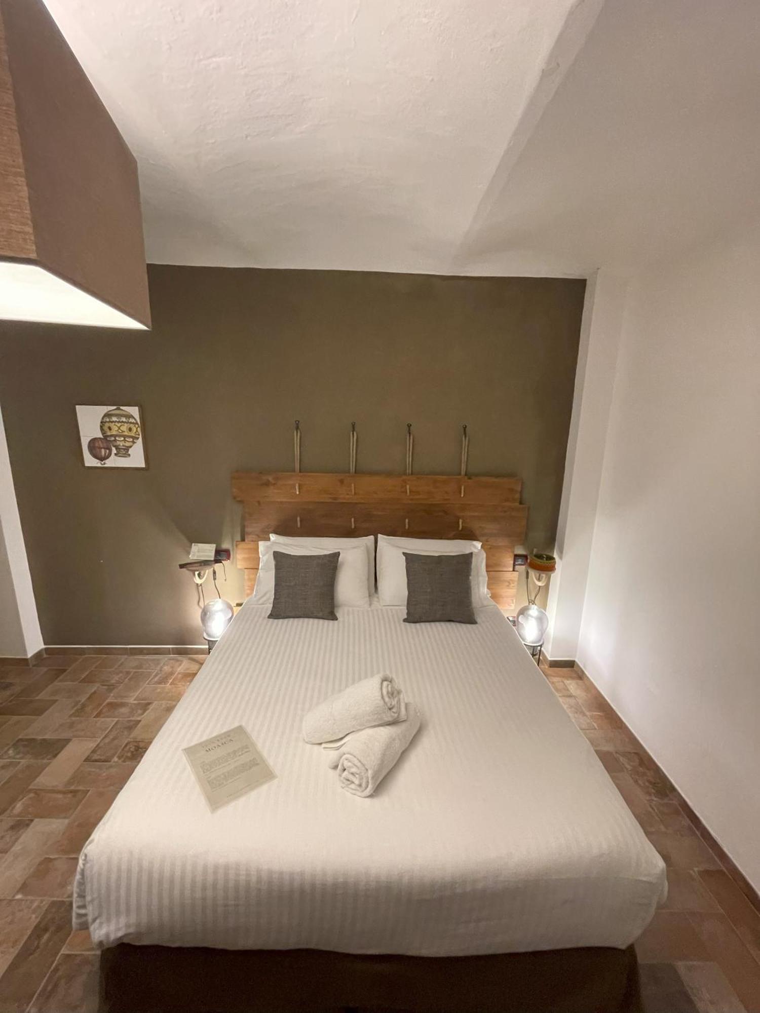 Hotel Cascina Tre Botti à Agliano Terme Extérieur photo